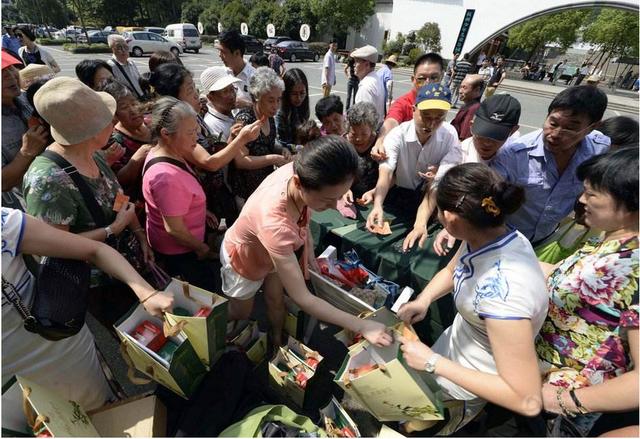 日入1000元，扶贫助学的地推赚钱玩法