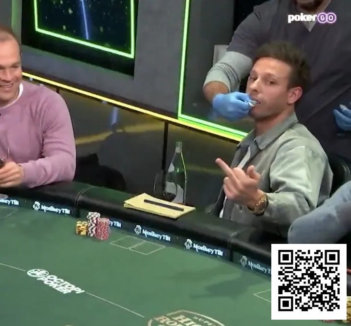 【EV扑克】牌桌牙医与赤膊按摩：当千万美金扑克直播沦为荒诞真人秀