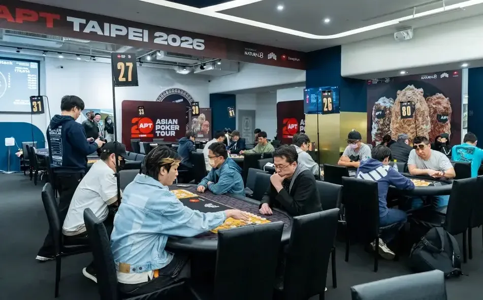 【EV扑克】史上首次！国际扑克和中国象棋竟联动比赛，国人xuang888勇夺生肖狂欢赛冠军！