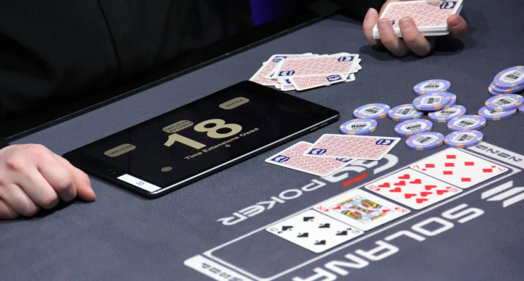 【EV扑克】为多得2万奖金,拿着最后一个筹码故意拖延15分钟!WSOP被逼连夜改规则