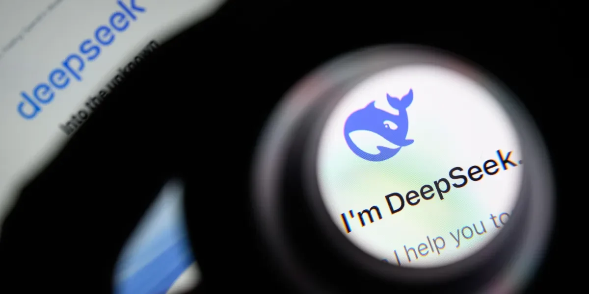 DeepSeek V4.1-Flash-1017发布：性能提升、成本下降，搜索API同步开放